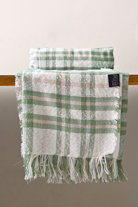 Soft Woven Throw – Green & Off-White