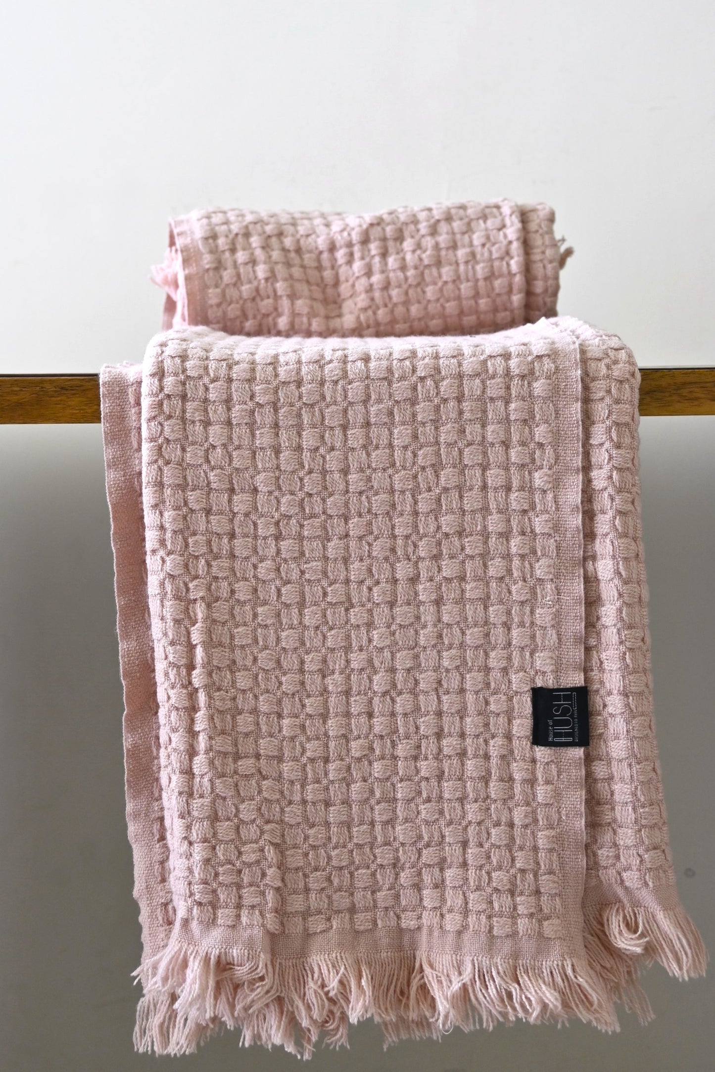 Pastel Pink Throw – Light & Airy Comfort