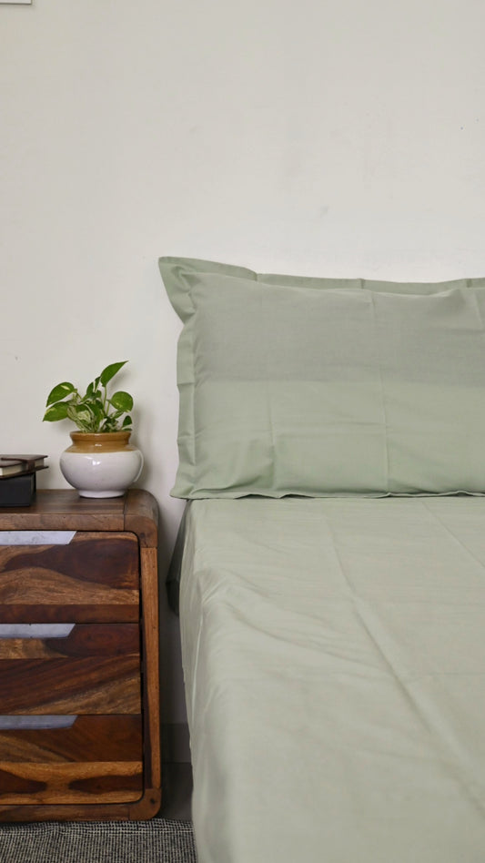 Frosty Green 100% Cotton Single Flat Bed Sheet with Pillow Cover – 140 TC
